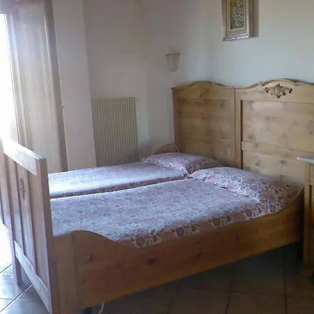 לינה וארוחת בוקר Casa Corazza *
